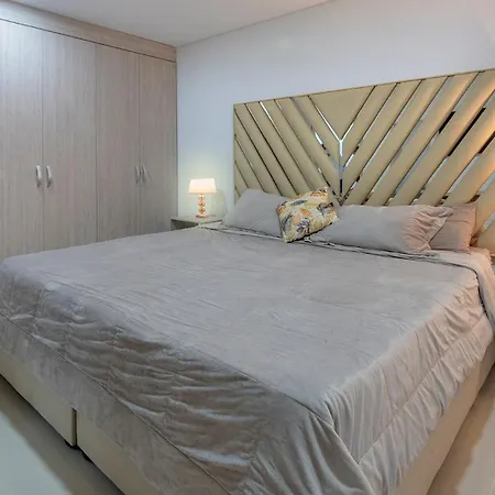 Apartamento La Frontier Luxury Penthouse *