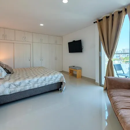 La Frontier Luxury Penthouse
