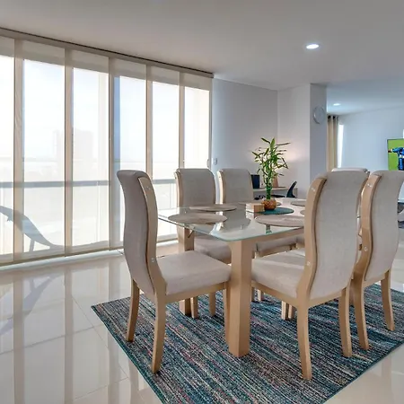 Apartamento La Frontier Luxury Penthouse