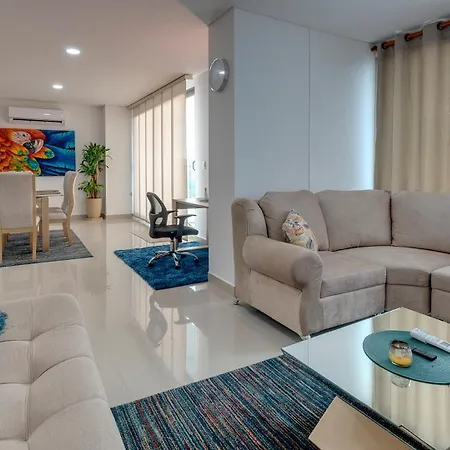 La Frontier Luxury Penthouse Apartamento
